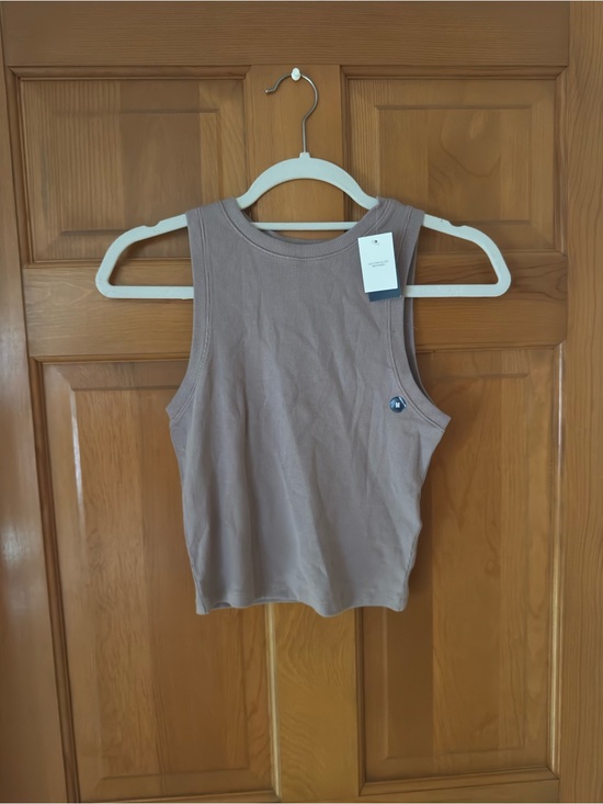 Hollister Tops - Hollister Tank Top